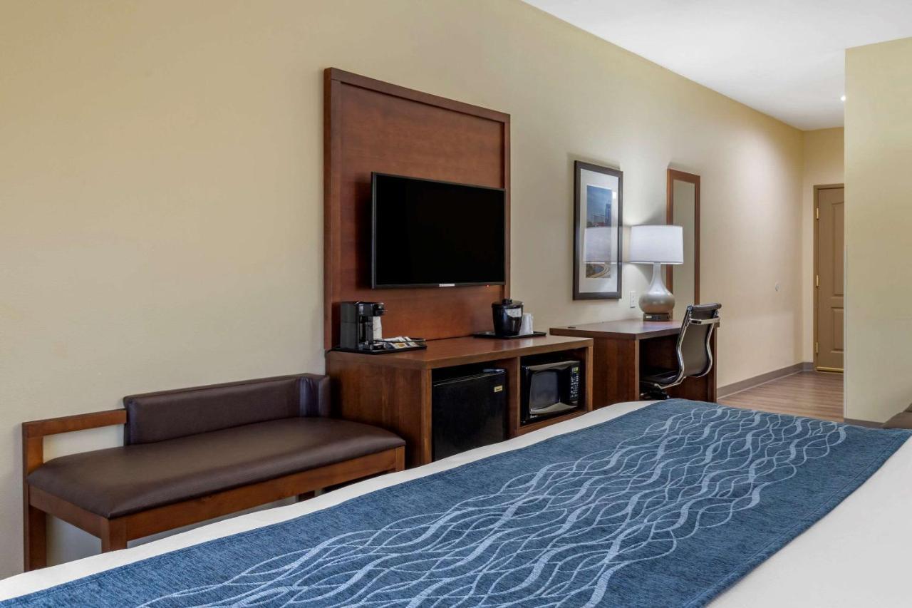 Comfort Inn & Suites High Point - Archdale ภายนอก รูปภาพ