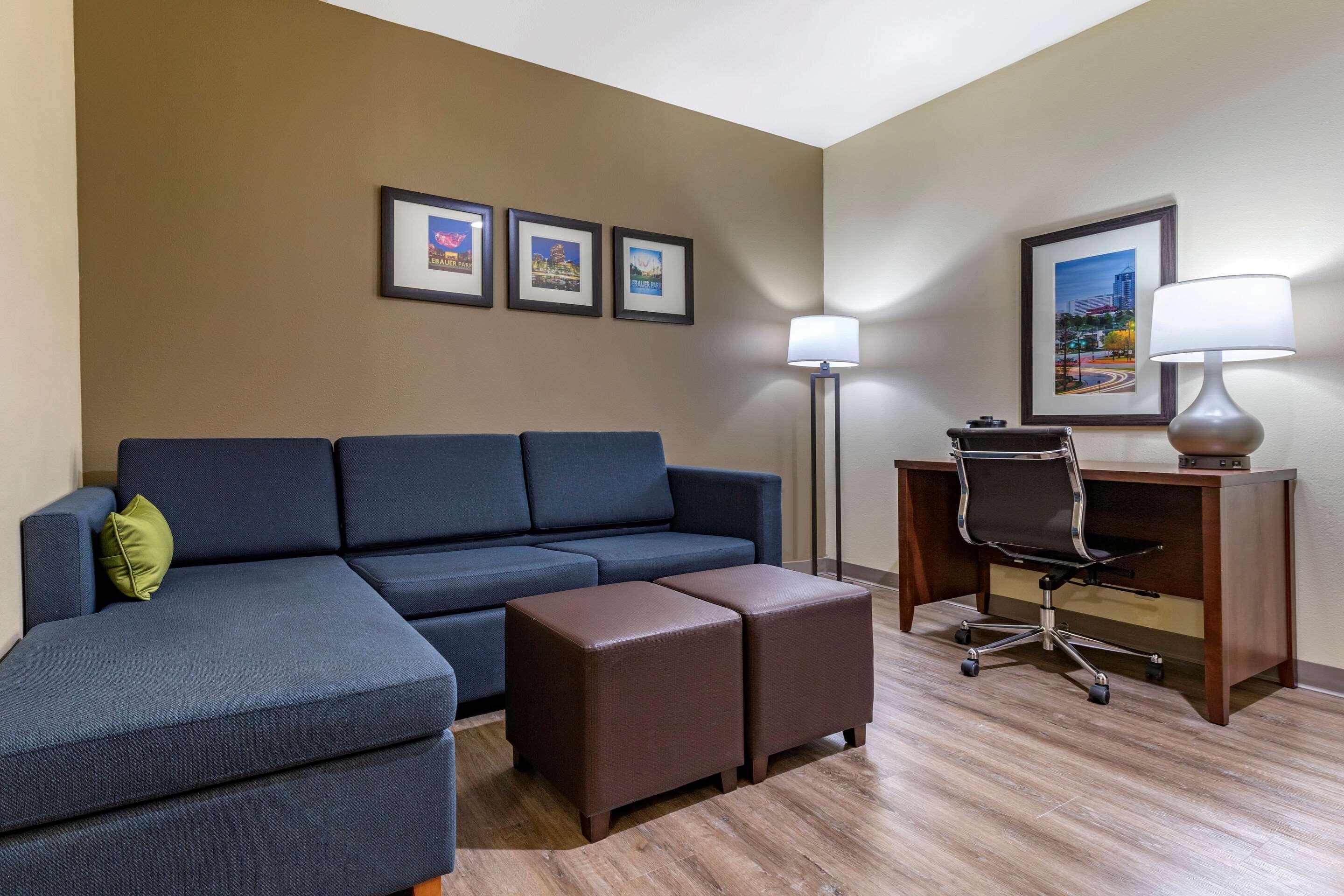 Comfort Inn & Suites High Point - Archdale ภายนอก รูปภาพ